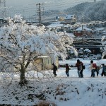 入選・中川よしを  雪の朝（金仙寺バス停から有馬川へ）